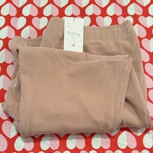 BuffBunny Women's Mauve Jogger Pants